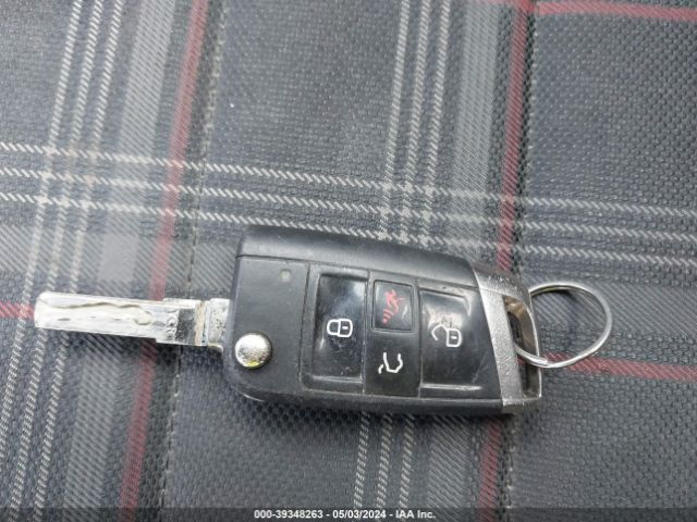 3VW4T7AU6FM050598 Volkswagen Golf Gti 2.0t S 4-door