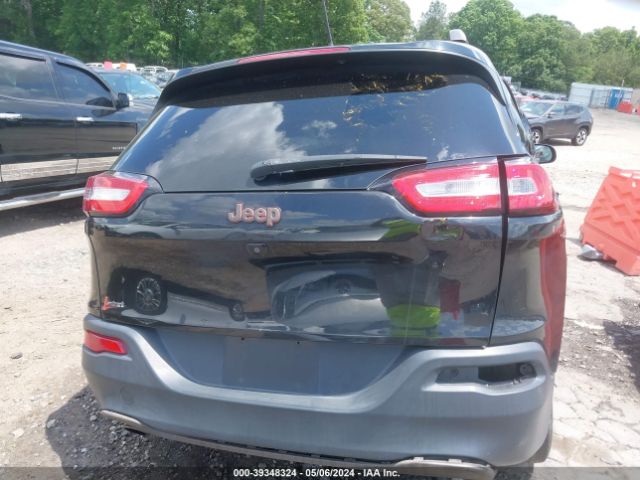 1C4PJLCB7GW249820 Jeep Cherokee 75th Anniversary