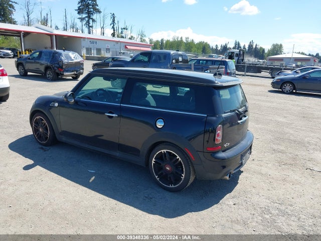 2011 MINI COOPER S CLUBMAN WMWZG3C5XBTY37087 Photo 2