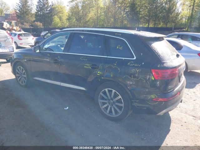 WA1VAAF77KD004176 Audi Q7 55 Premium