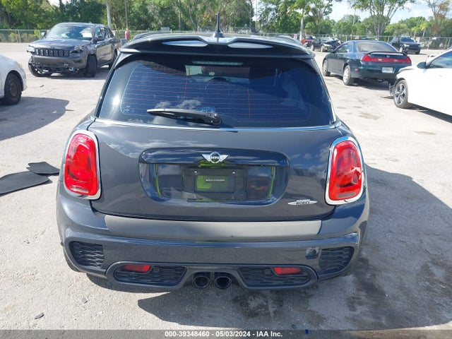 Mini Hardtop John Cooper Works 2018 WMWXM9C57J2G49475 Image 16