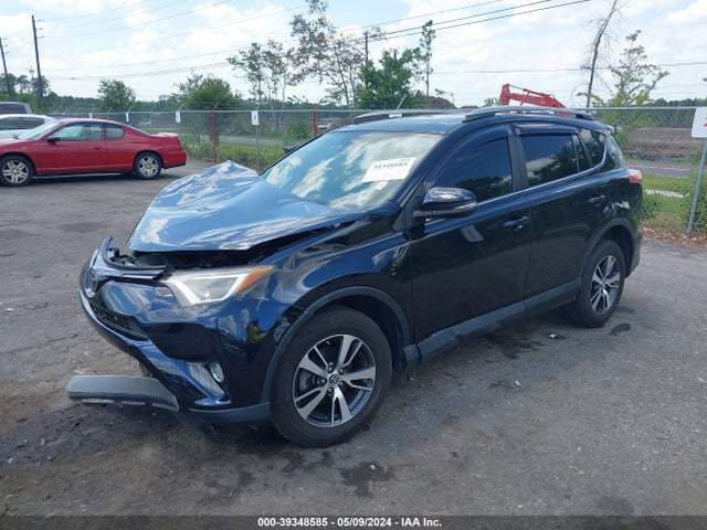 Toyota Rav4 Xle 2017 2T3WFREV8HW353918 Image 2