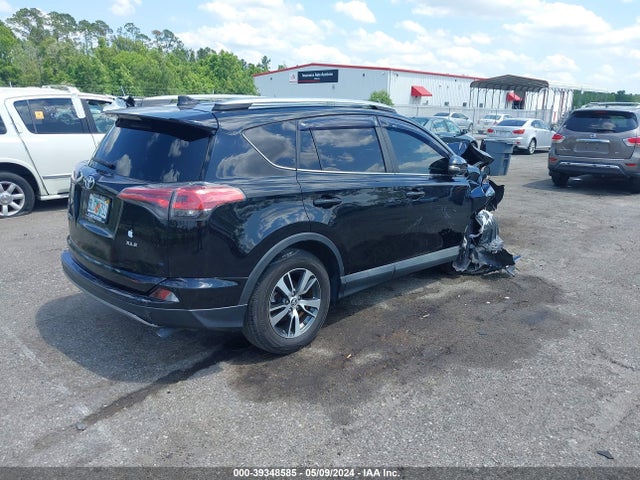 Toyota Rav4 Xle 2017 2T3WFREV8HW353918 Image 4