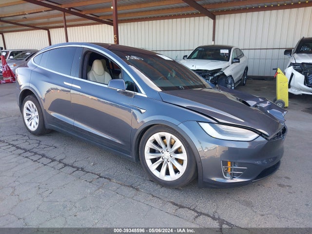 2019 5YJXCDE26KF207598 главное изображение