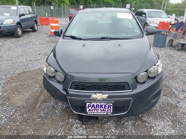 Chevrolet Sonic Lt Auto 2015 1G1JC5SH7F4177473 Image 12