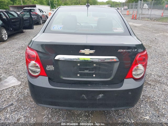 Chevrolet Sonic Lt Auto 2015 1G1JC5SH7F4177473 Image 16