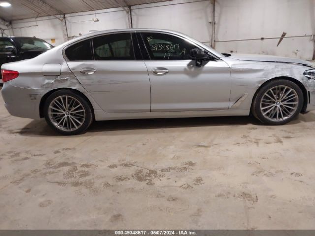 WBAJA7C32HG905663 BMW 530i Xdrive