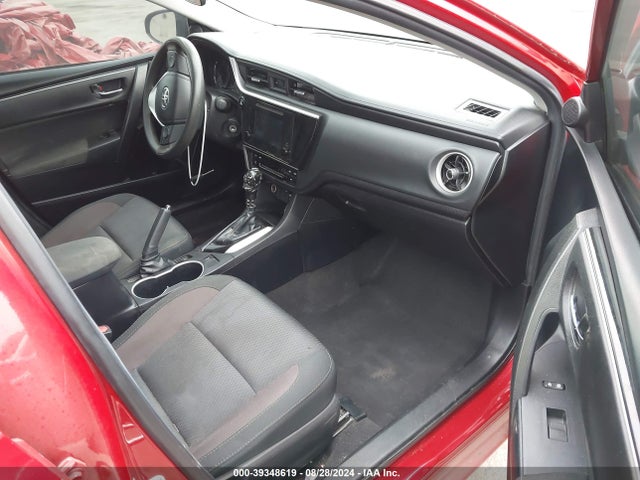 Toyota COROLLA LE 2019 2T1BURHE3KC233820 Image 5