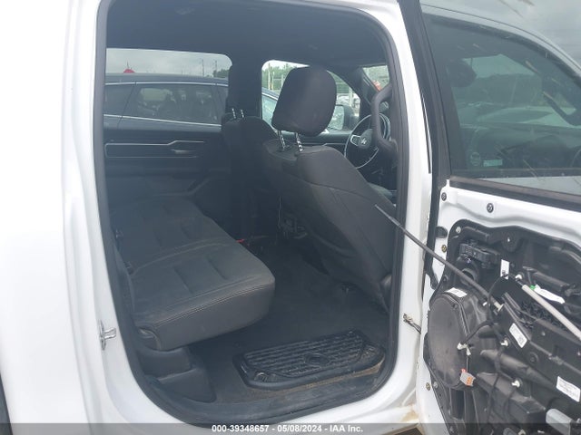 1C6SRFFT9MN650769 RAM 1500 Big Horn  4x4 5'7 Box