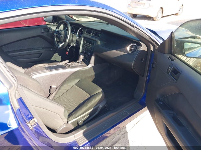 Ford Mustang V6 2014 1ZVBP8AM7E5298445 Image 5