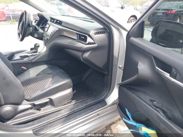 Toyota CAMRY SE 2020 4T1G11AK0LU337519 Image 5
