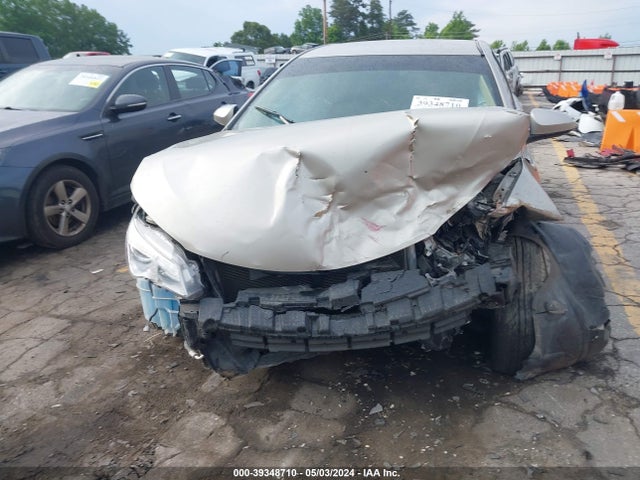 Toyota CAMRY LE 2016 4T4BF1FK4GR550280 Image 11