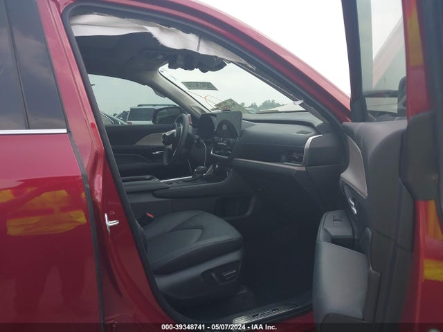 Toyota Grand Highlander Platinum 2024 5TDAAAB56RS028413 Image 5
