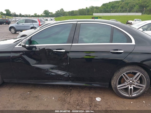 Mercedes-Benz E 300 2019 WDDZF4JB8KA622488 Image 14