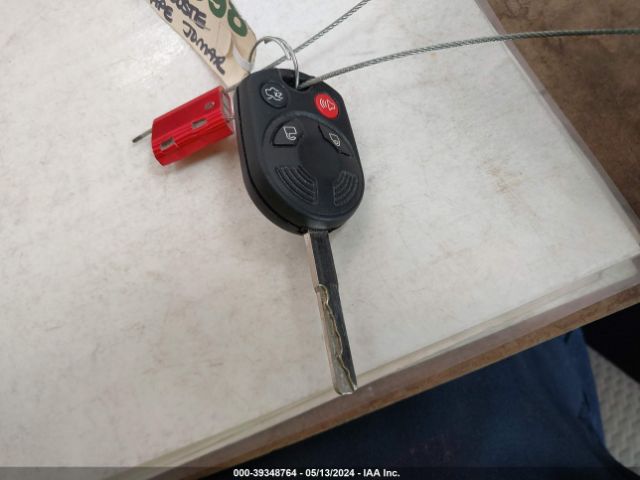 1FMCU0G96HUC19146 Ford ESCAPE SE