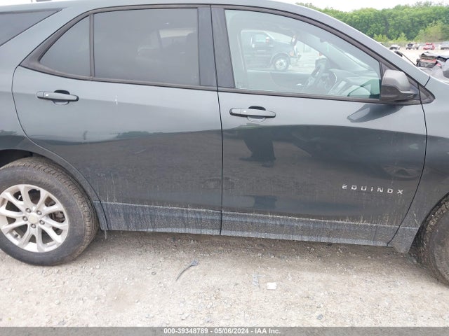 Chevrolet EQUINOX LS 2018 3GNAXREV8JS612067 Image 14