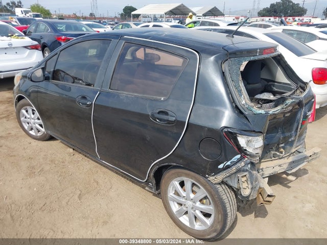 Toyota YARIS LE 2015 VNKKTUD38FA015240 Image 3
