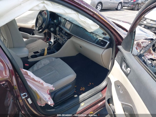KIA Optima Lx 2018 5XXGT4L37JG264299 Image 5