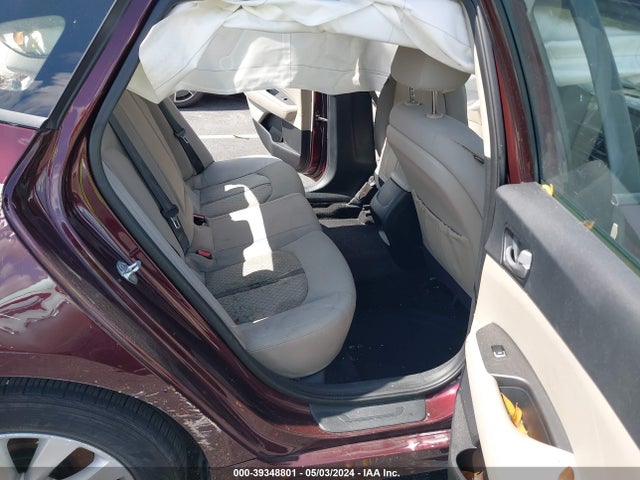 KIA Optima Lx 2018 5XXGT4L37JG264299 Image 8