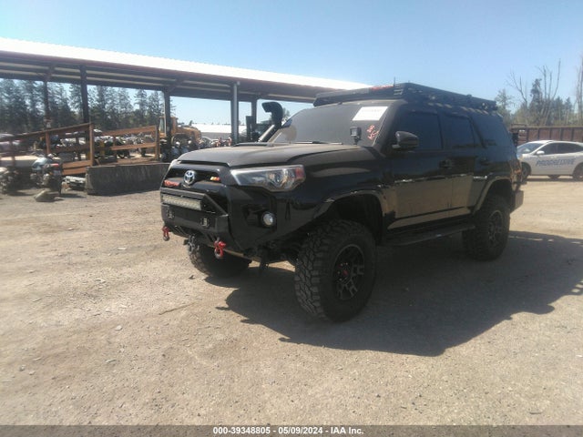 Toyota 4runner Trd Pro 2015 JTEBU5JR5F5205893 Image 2