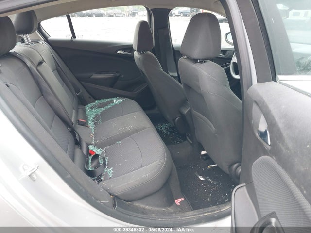 Chevrolet Cruze Lt Auto 2018 1G1BE5SM9J7104155 Image 8