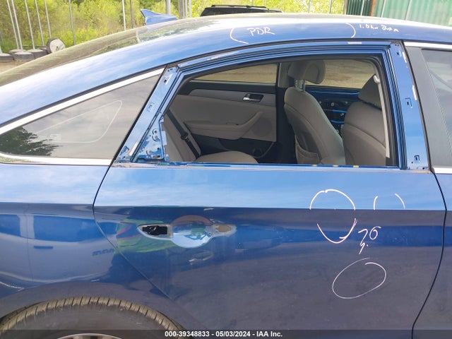 Hyundai SONATA SE 2017 5NPE24AF2HH554729 Image 14