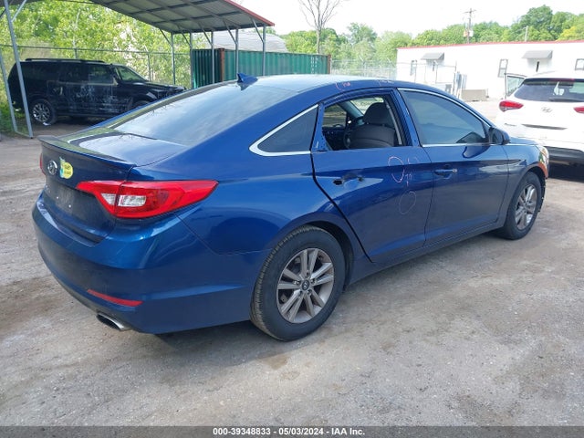 Hyundai SONATA SE 2017 5NPE24AF2HH554729 Image 4