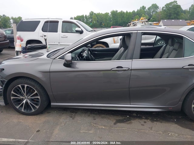 Toyota CAMRY SE 2018 4T1B11HK4JU071998 Image 15