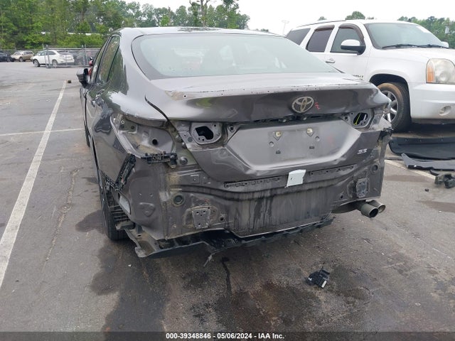 Toyota CAMRY SE 2018 4T1B11HK4JU071998 Image 18