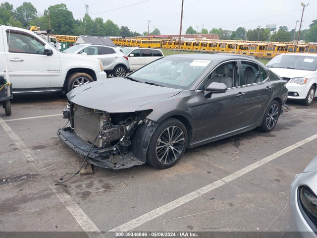 Toyota CAMRY SE 2018 4T1B11HK4JU071998 Image 2