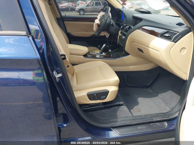 5UXWX9C38H0T16644 BMW X3 Xdrive28i