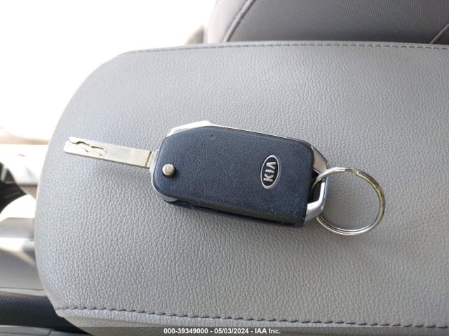 KIA SOUL S 2020 KNDJ23AU3L7108612 Image 11