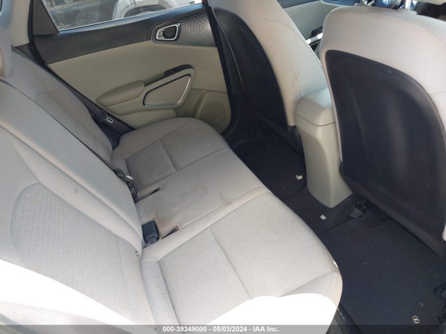 KIA SOUL S 2020 KNDJ23AU3L7108612 Image 8