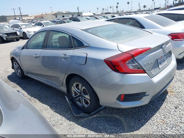 Honda Civic Lx 2018 2HGFC2F58JH603356 Image 3