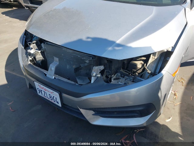 Honda Civic Lx 2018 2HGFC2F58JH603356 Image 6
