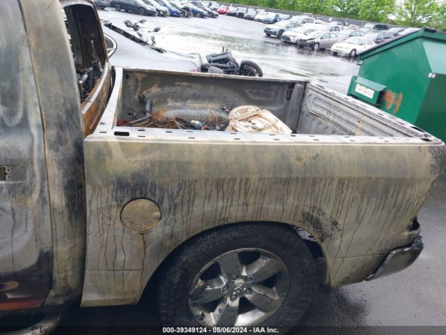 1C6RR7LM3HS872443 RAM 1500 Big Horn  4x4 5'7 Box