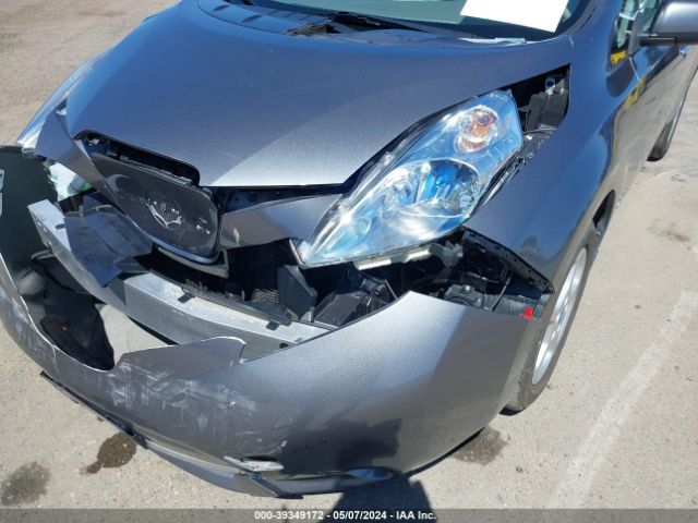 1N4AZ0CP7EC334959 Nissan LEAF SV