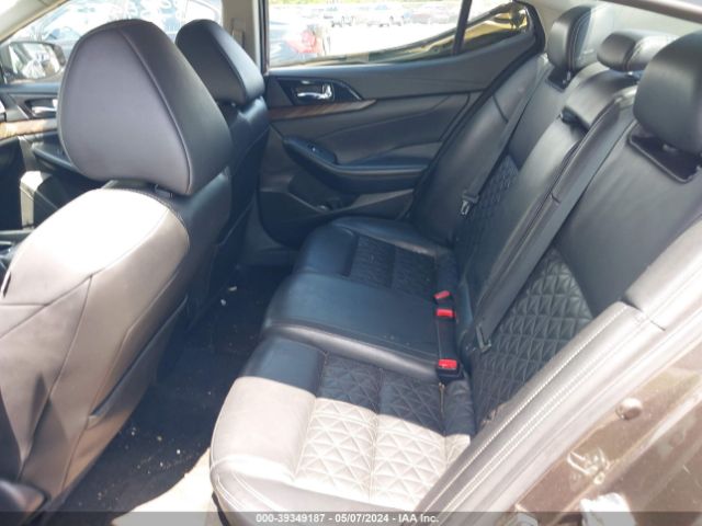 1N4AA6AP6GC429531 Nissan Maxima 3.5 Platinum