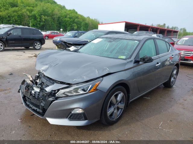 1N4BL4DW9NN411631 Nissan Altima Sv Intelligent Awd