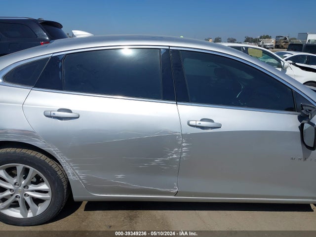 Chevrolet MALIBU LT 2018 1G1ZD5ST8JF152891 Image 13