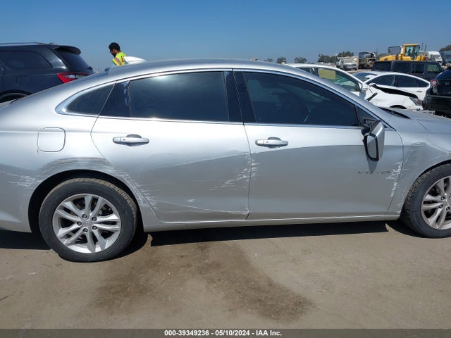 Chevrolet MALIBU LT 2018 1G1ZD5ST8JF152891 Image 6
