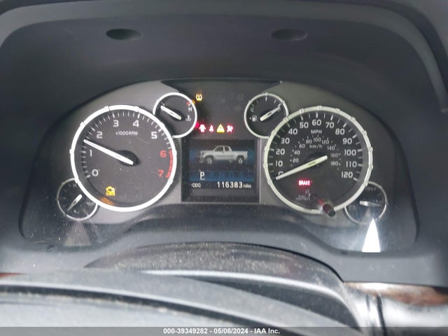 5TFFY5F18EX152977 Toyota Tundra Limited 5.7l V8