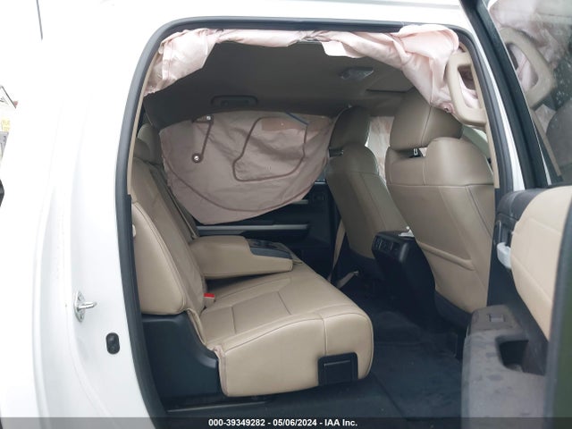5TFFY5F18EX152977 Toyota Tundra Limited 5.7l V8