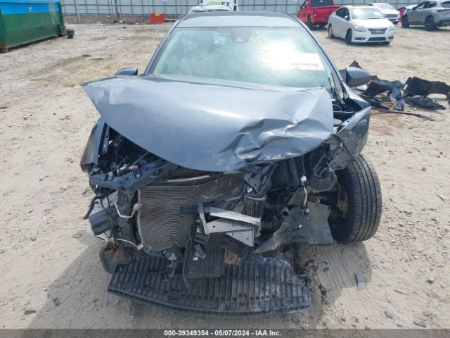2T1BURHE7HC852686 Toyota Corolla