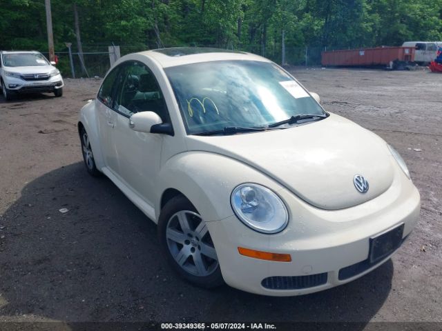 Auction sale of the 2006 Volkswagen New Beetle 2.5, vin: 3VWRW31C46M409136, lot number: 39349365