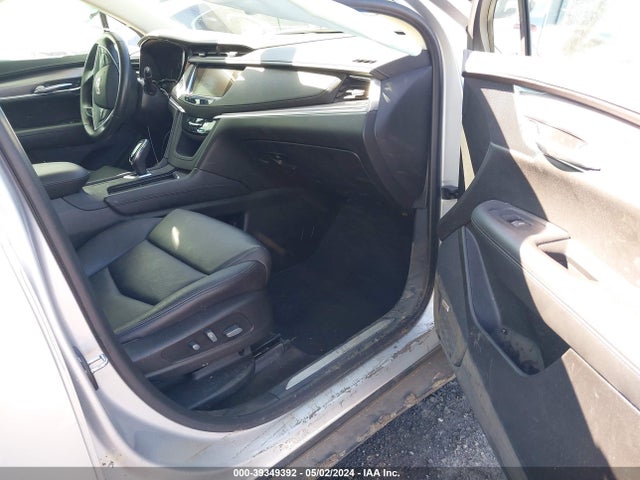 1GYKNCRS0KZ177821 Cadillac XT5 LUXURY