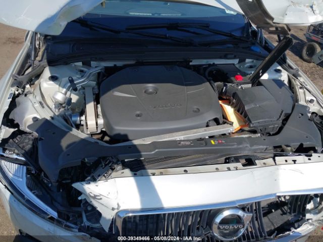 7JR102FK6LG043702 Volvo S60 T5 Momentum