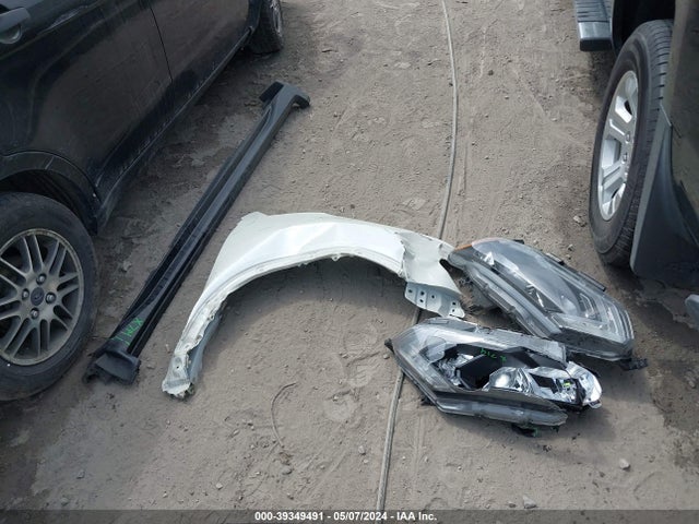 Nissan ROGUE SV 2017 5N1AT2MV5HC799793 Image 18