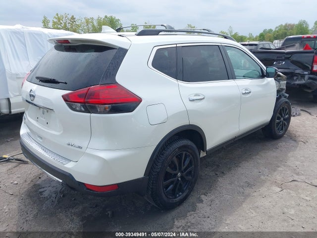 Nissan ROGUE SV 2017 5N1AT2MV5HC799793 Image 4