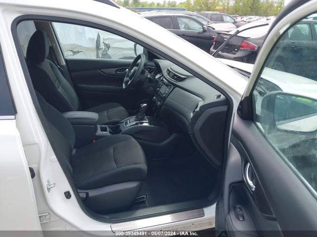 Nissan ROGUE SV 2017 5N1AT2MV5HC799793 Image 5